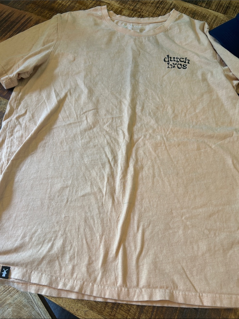 ✌️Dutch Bros Cotton Tshirt XL Peach Coffee - Picture 3 of 10